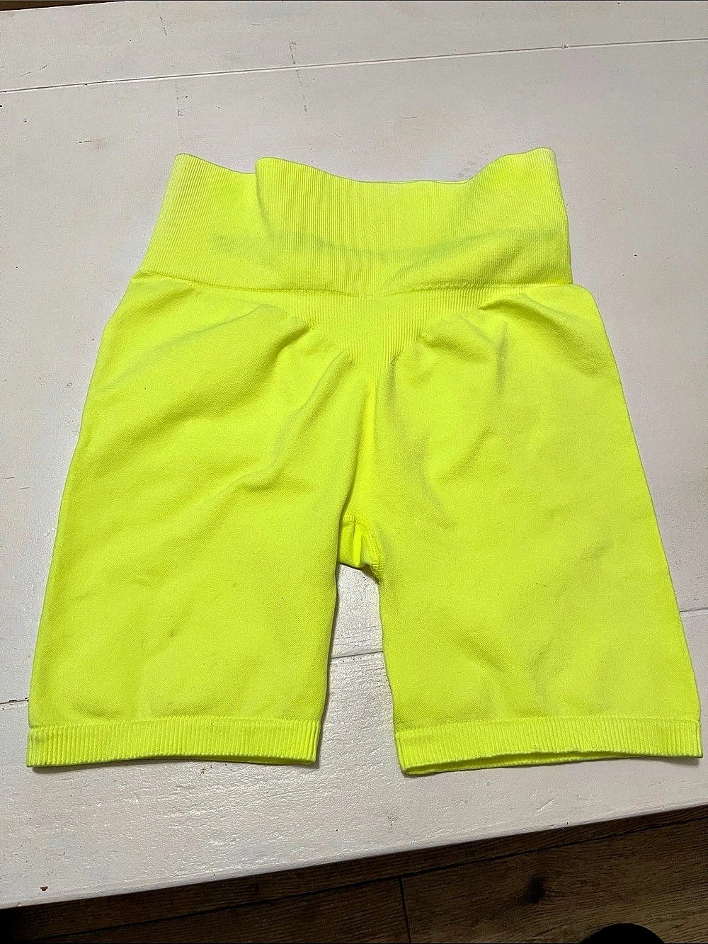 TALA Sculpt Seamless Biker Shorts Yellow Size Small